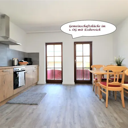 Ferienzimmeranlage Deutsches Haus Deutsches Haus App 24 *